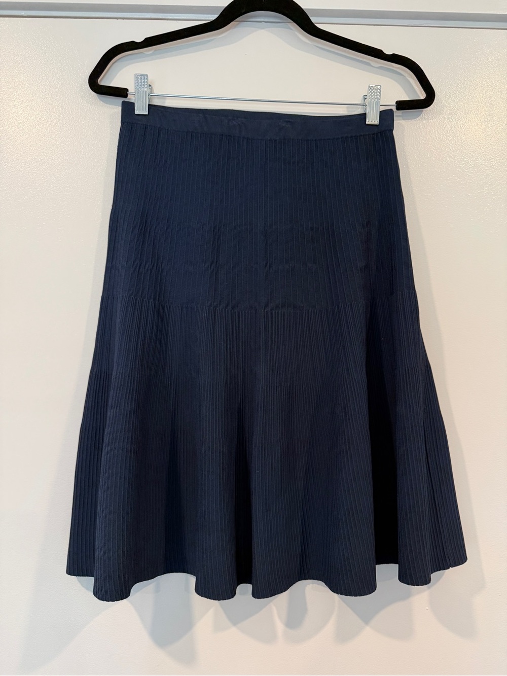 Navy knee length pleated skirt